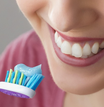 Sarro Dental: Qué es, Cómo se Forma y Cómo Eliminarlo